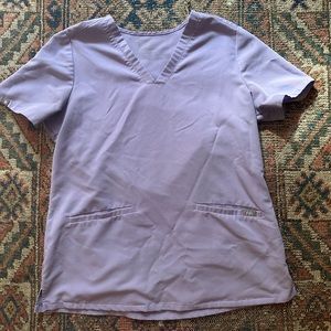 Figs Lavender Dew Casma Three-Pocket Scrub Top